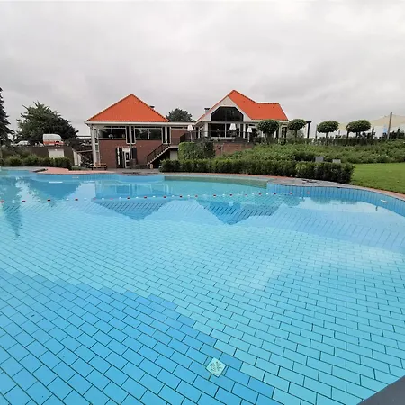 Marina Strandbad Aan Het Mit Zaun Haus Nr 133 Olburgen