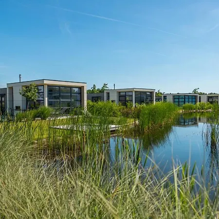 Marina Strandbad Aan Het Mit Zaun Haus Nr 133 Olburgen