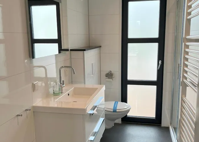 Marina Strandbad Aan Het Mit Zaun Haus Nr 133 Olburgen