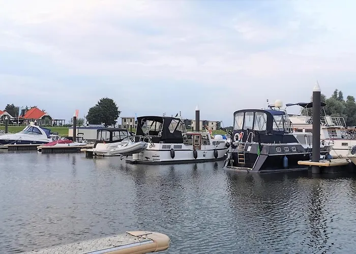 Marina Strandbad Aan Het Mit Zaun Haus Nr 133 * Olburgen